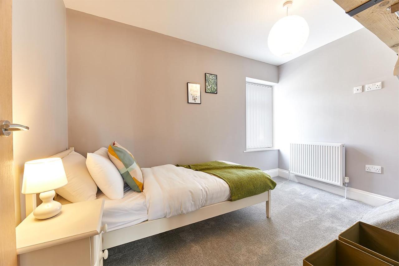 Host & Stay - Sea Breeze آمبل المظهر الخارجي الصورة